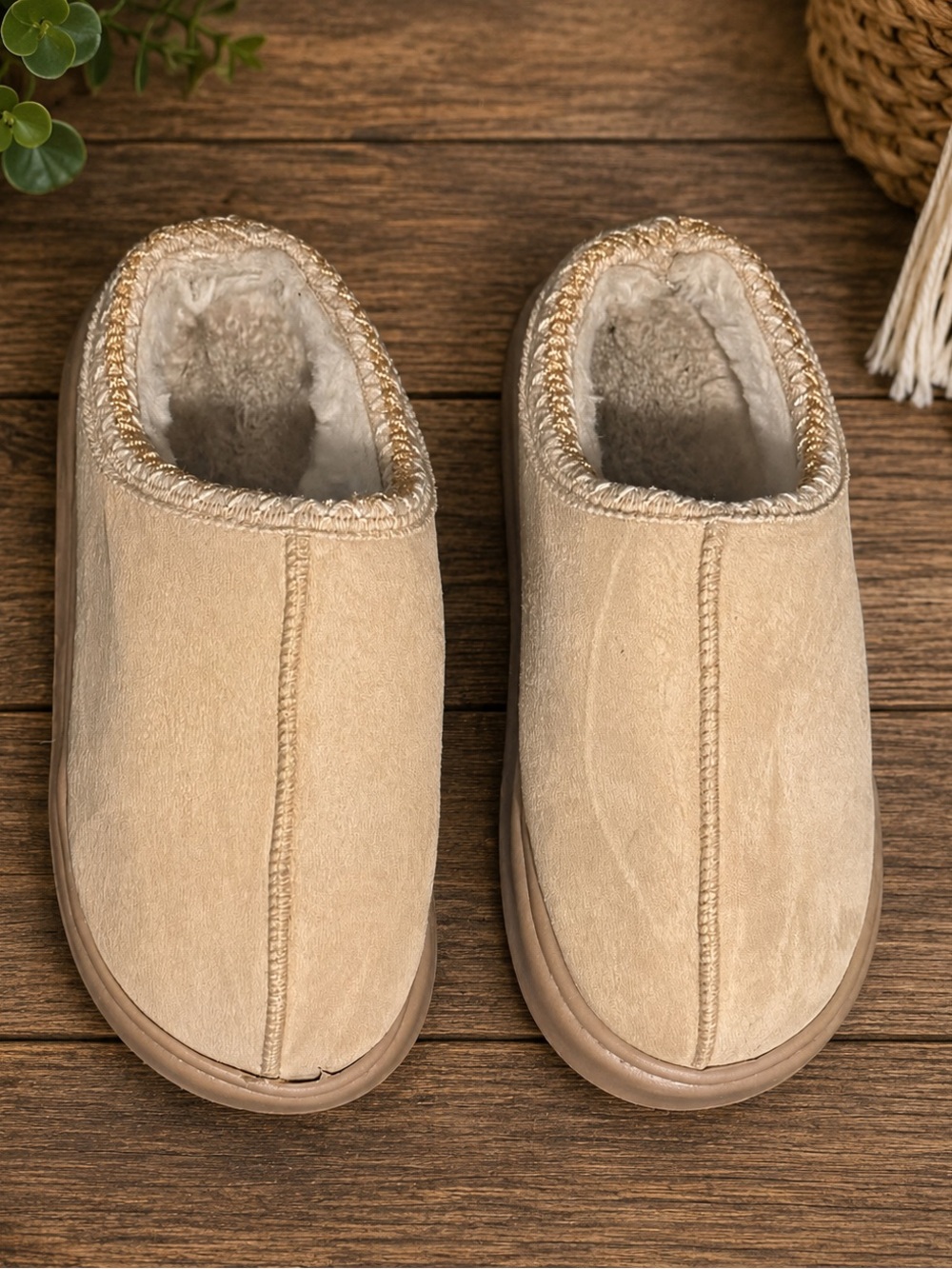 Cozy Faux Suede Fur Lined Mule Slippers Beige Tan Women’s Comfort Slip-On 9/10 - Picture 2 of 8